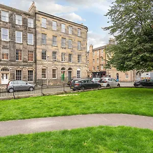  Apartment The St Patrick Square